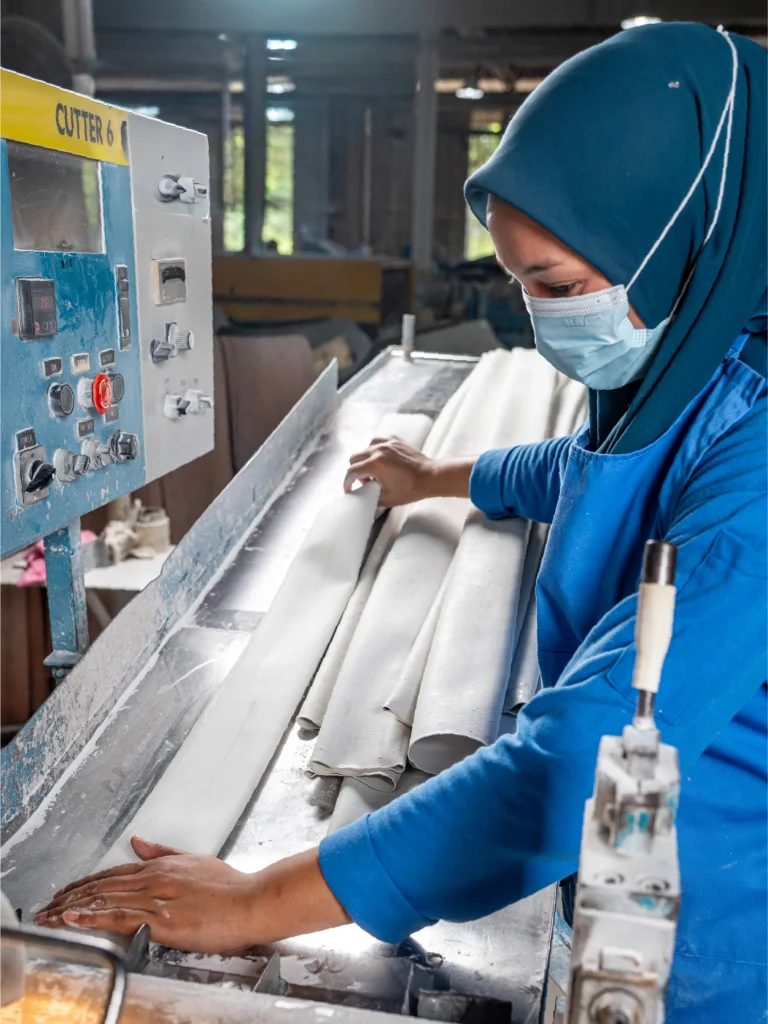 cec cutting process